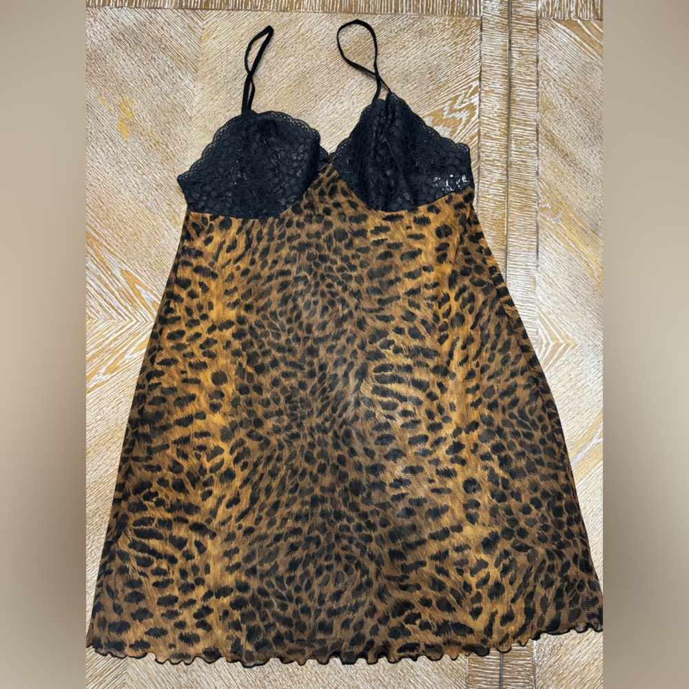 Avon Style Leopard 🐆 Print Satin Nightgown Size Medium